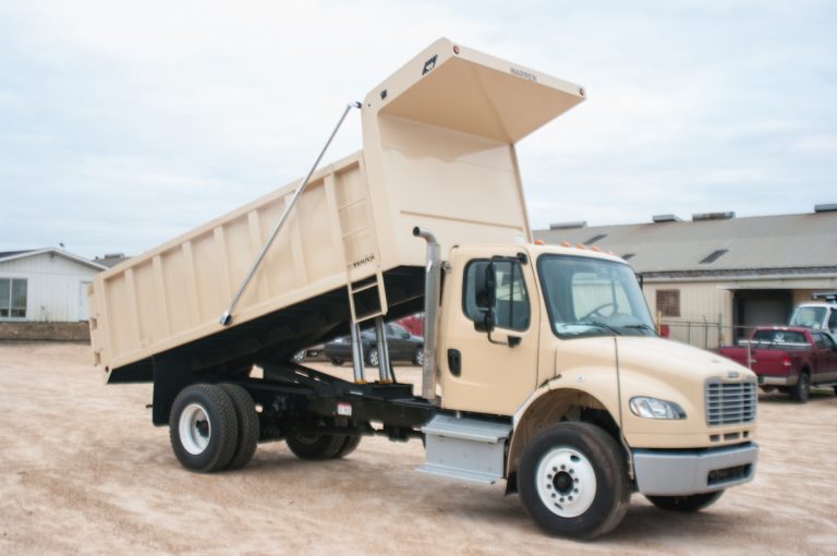 C-18 dump body with Warren UMB-5590 Hoist