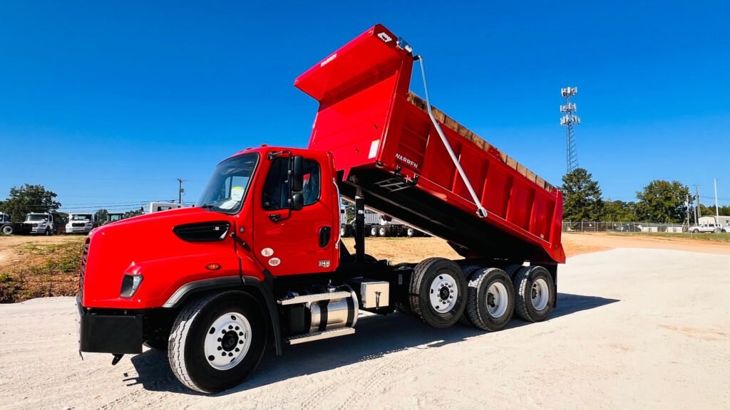 WARREN WXL-16-4248 dump body in Viper Red